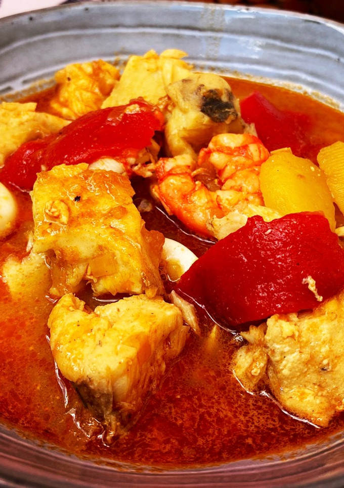 Una foto de Receta número 200: Caldereta de pescado y gamba roja 🦐🦐🦐🦐🦐🦐🦐🦐