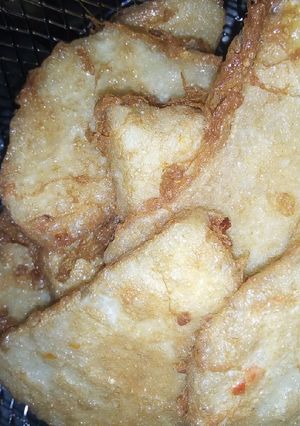 A picture of Golden yam with Naman Rago.