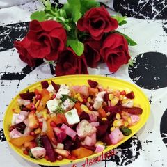A picture of Veg 🥗 paneer salads 😋😋😋🥗🥗🥗.
