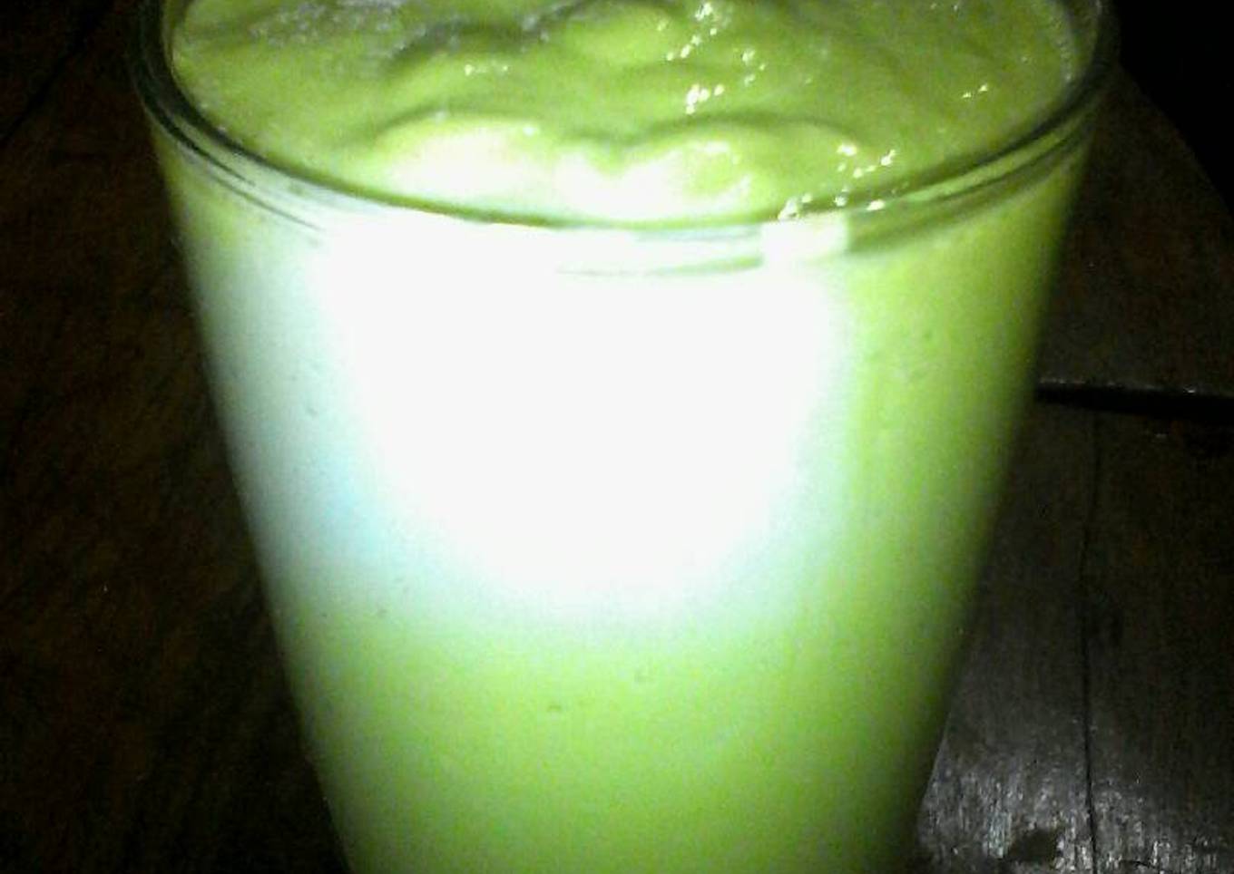Avocado milkshake