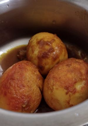 ডিমের কারি(Dimer curry recipe in Bengali) রেসিপির প্রধান ছবি