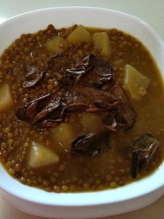 Una foto de Lentejas veganas con setas
