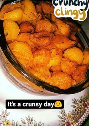 A picture of Crispy and crunchy macaroni kurkury.