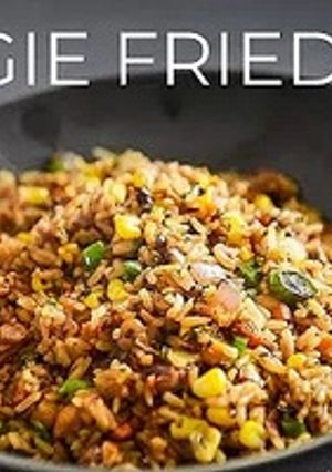 A picture of VEGGIE FRIED RICE RECIPE | EASY VEGETARIAN VEGAN.