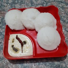 Nariyal chutney / coconut chutney A picture of Nariyal chutney / coconut chutney.
