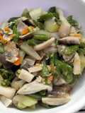 Tumis sayur dan jamur sawit