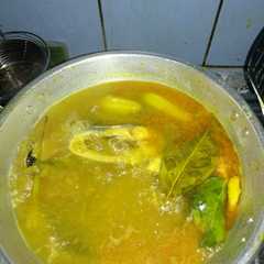 รูปของ Ikan patin kuah kuning...