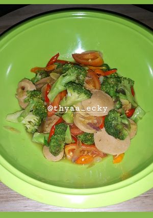 Foto resep Cah brokoli baso❤