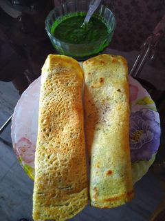 मूंग दाल चीला (Moong Dal Cheela recipe in Hindi) रेसिपी मुख्य फोटो