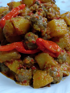 Foto resep Sambal goreng kentang bola-bola daging