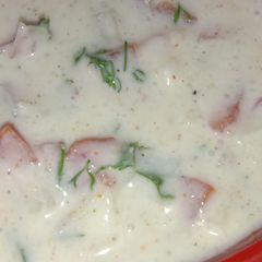 A picture of Cucumber tomato  Raita.