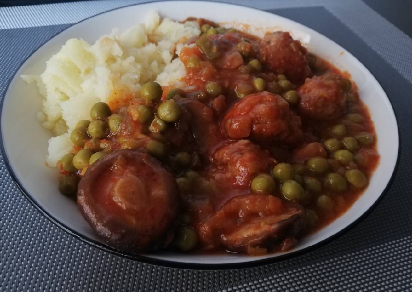 Albóndigas agridulces