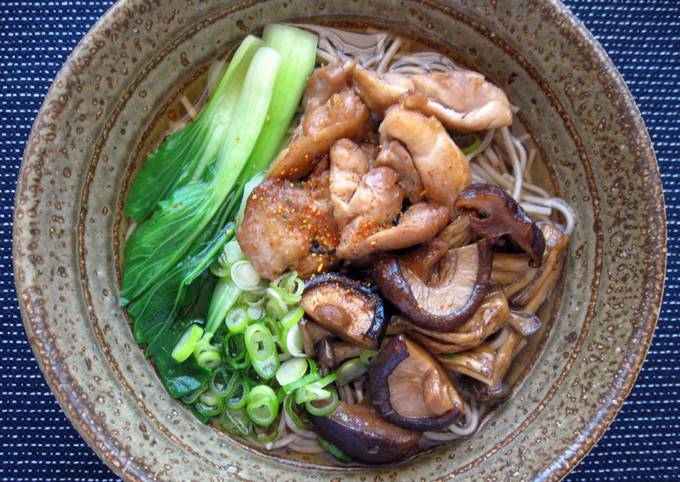 Soba Noodle Soup With Chicken & Asian Mushrooms