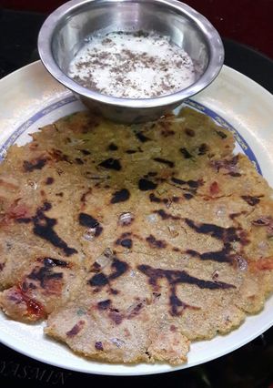A picture of Sindhi jowar doda.