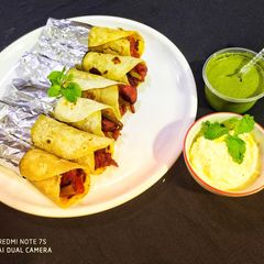 A picture of Chicken Tikka Roll.