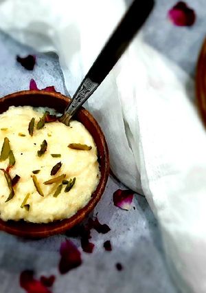 A picture of Rice firni.