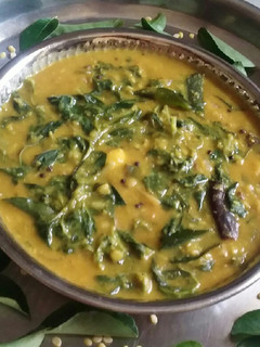 தலைப்பு : சிறு கீரை கூட்டு(siru keerai koottu recipe in tamil) செய்முறை முக்கிய புகைப்படம்