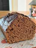 Budín de cacao con harina integral y azúcar mascabo