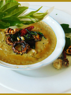 பாகற்காய் வத்தல் குழம்பு(bittergourd vathal kulambu recipe in tamil) செய்முறை முக்கிய புகைப்படம்