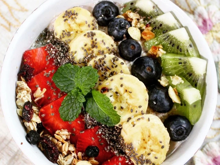 Cara Gampang Membuat Resep  Overnight Oats with fruits yang Bisa Manjain Lidah, Menggugah Selera