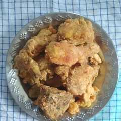 A picture of Ayam goreng crispy kinyis kinyis.