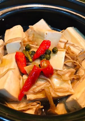 Hình của món Đậu trắng kho tiêu ớt.
