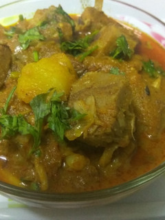 आलू कटहल की सब्जी (aloo kathal ki sabzi recipe in Hindi) रेसिपी मुख्य फोटो