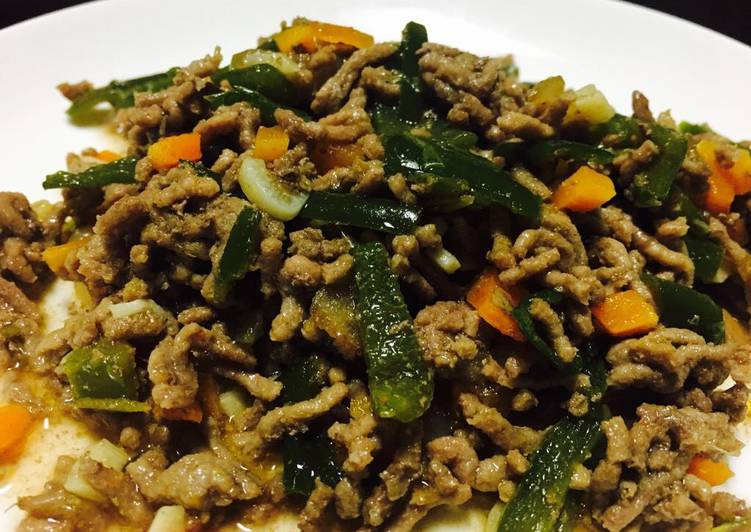 Simple Way to Make Homemade Minced Meat with green bell peppers