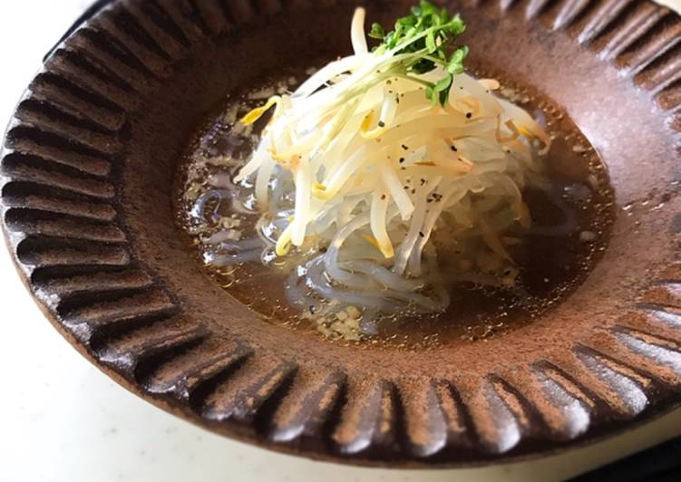 Easiest Way to Prepare Any-night-of-the-week Vegetarian Ramen (Shojin-Ramen) Using zen pasta (dried shirataki)