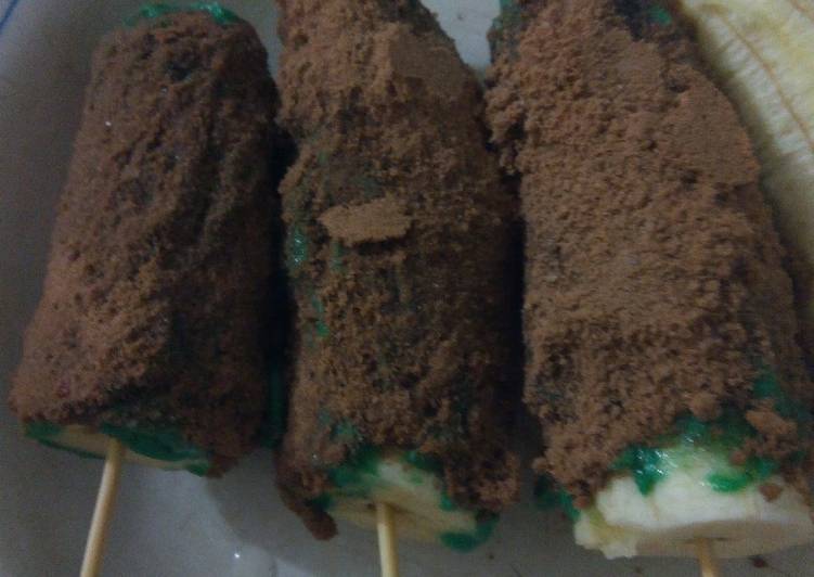 Pisang coklat leleh tabur milo