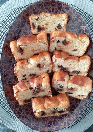 Une photo de Cake aux Pépites 3 Chocolats / Healthy