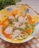 Canh cải thảo cà rốt chả cá