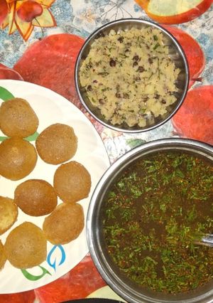 चटपटा  पानी पूरी / गोल गप्पे (Chatpata pani puri /Gol gappe recipe in hindi) रेसिपी मुख्य फोटो