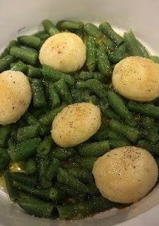 Una foto de Papas con ejotes