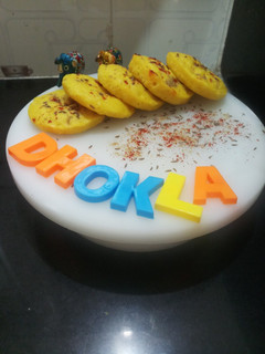 ઢોકળા (Dhokla Recipe in Gujarati) રેસીપી મુખ્ય ફોટો