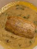 Filete de peixe com puré de batata-doce