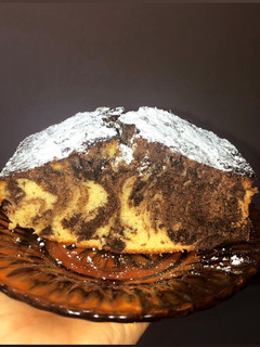 Una foto de Bizcochuelo de yogurt / Marmolado 🍰🤤