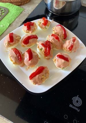 Una foto de Huevos rellenos