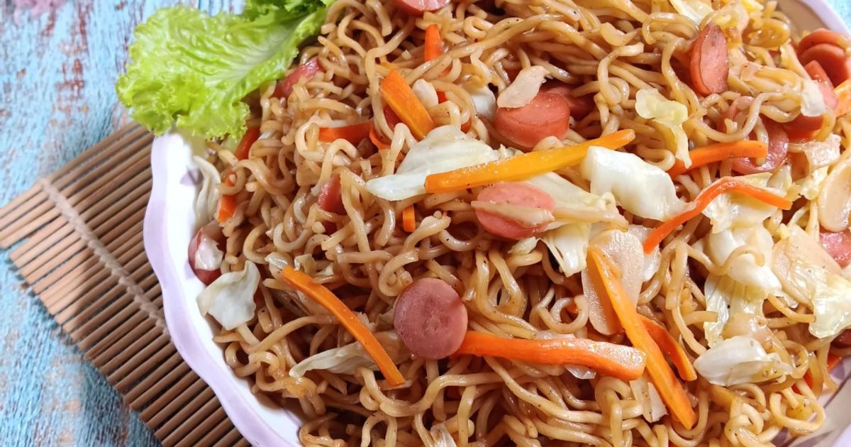 Mie goreng sosis sayur