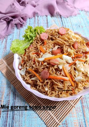 Foto resep Mie goreng sosis sayur