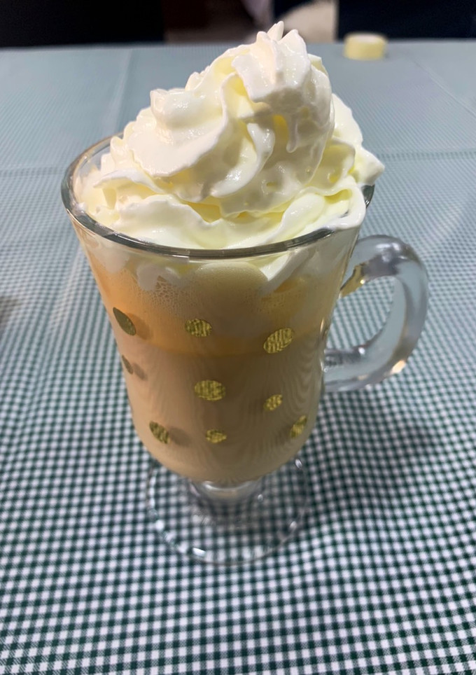 Una foto de Café helado al ron