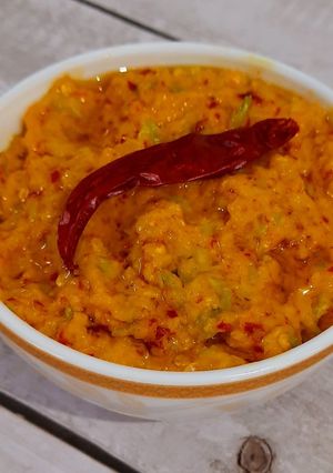 A picture of Chatpati Aam Ki Chutney.
