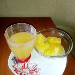 A picture of Pineapple juice.