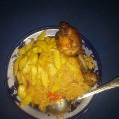 A picture of Jelouf rice with arish.