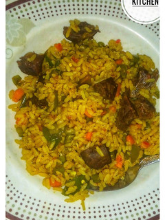 A picture of Sweetbread & liver fried rice.