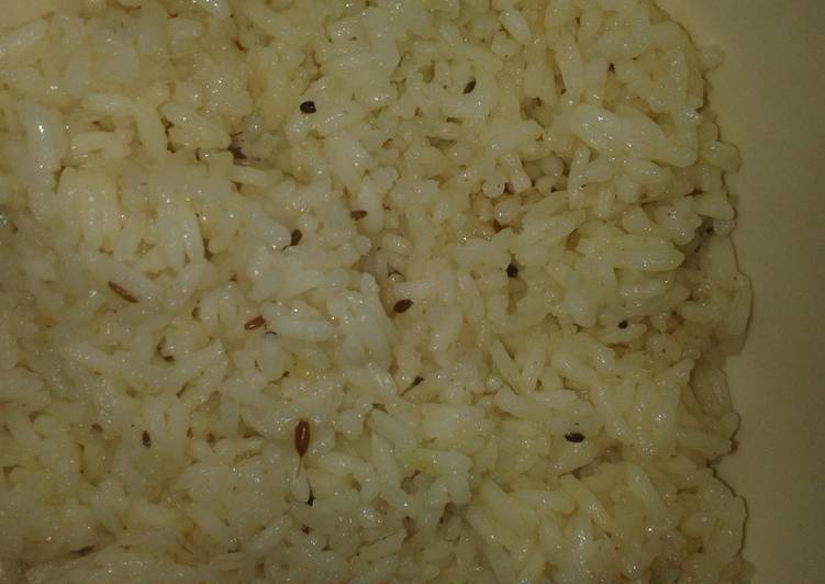 How to Make Homemade Cumin (Jeera) Rice