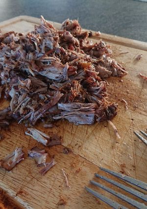 A picture of Asian-Style Pulled Pork.