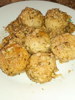 Una foto de Albóndigas en salsa de almendras