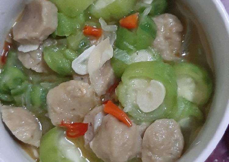 Cara Gampang memasak Oseng Oyong Bakso Lezat