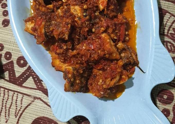 Resep Balado Ikan Asin Gabus Sederhana Oleh Wita Hudiana Cookpad